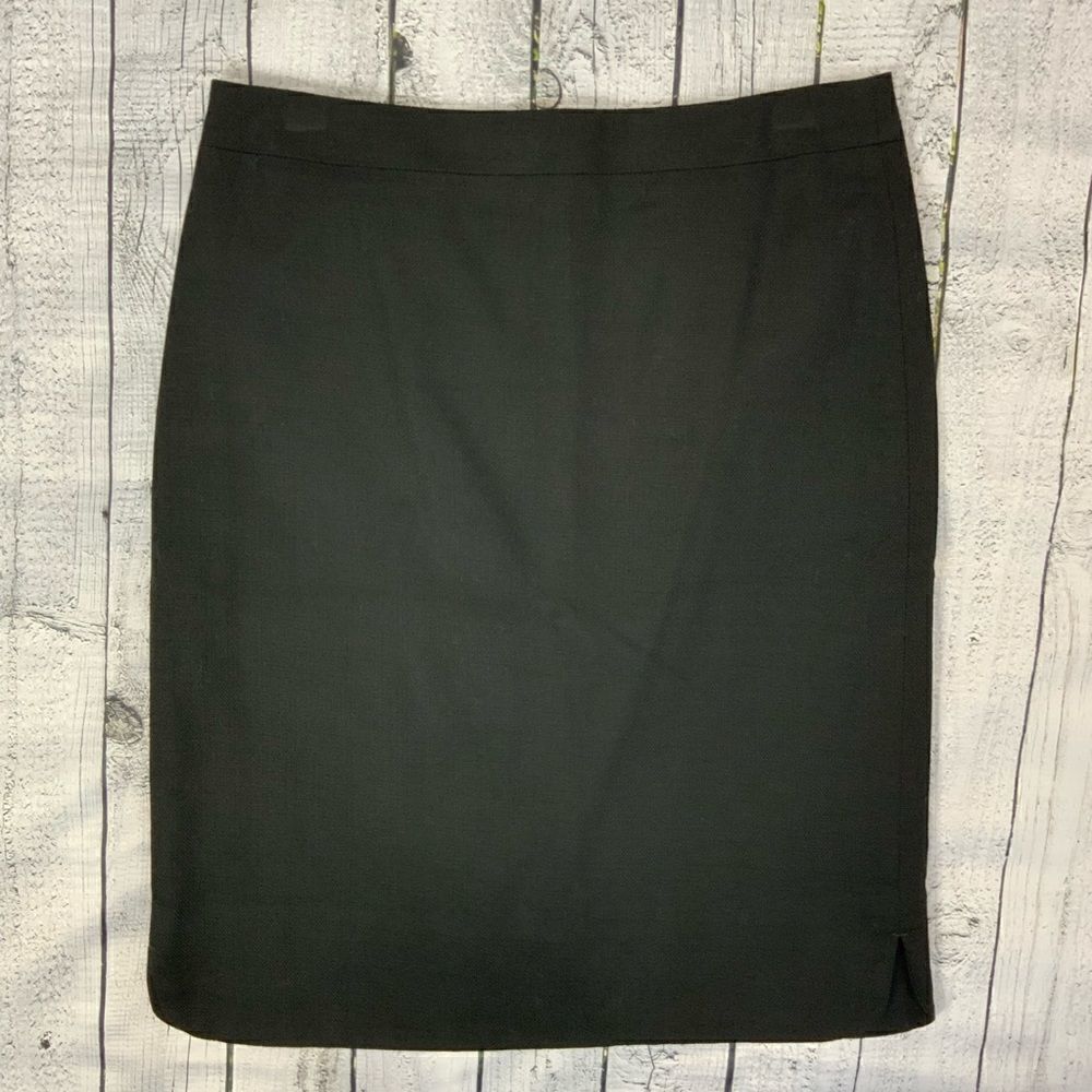 ANN TAYLOR Black Pencil Skirt